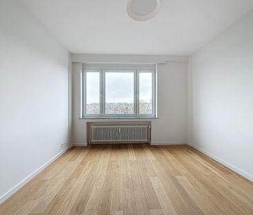 Flat - for rent - Photo 1