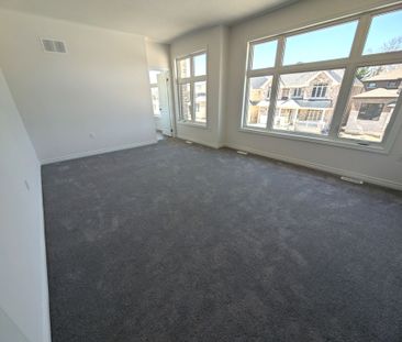 For Lease - 3 Rail Trail Court, Georgina, Ontario - Photo 4
