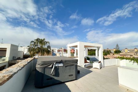 Casa o chalet de alquiler en Lomas de Cabo Roig - Los Dolses - Photo 3