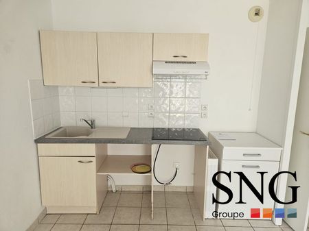 T1 AVEC PARKING - Photo 3