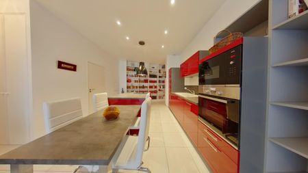 Location Appartement 2 pièces Meublé 63m² POITIERS 86000 - Photo 4