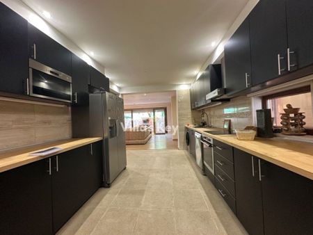 4 room luxury House for rent in Portimão, Portugal - Photo 4