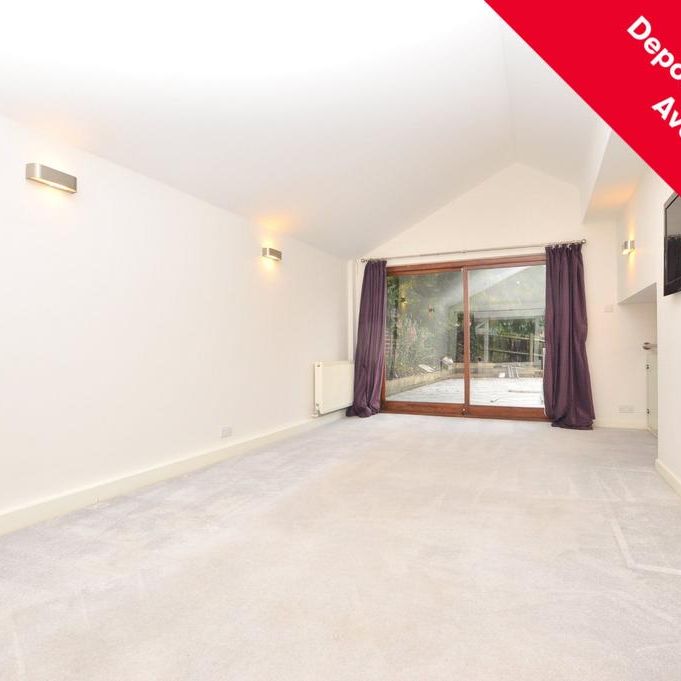 4 bedroom detached house to rent - Photo 1