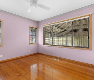 17 Orlando Street Eaglehawk VIC - Photo 3
