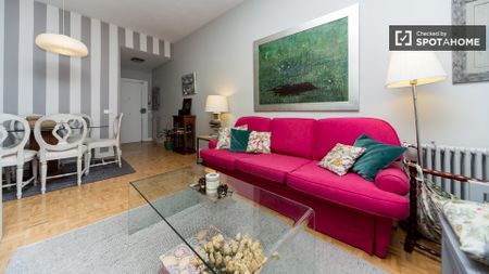 madrid, Community of Madrid 28028 - Photo 2