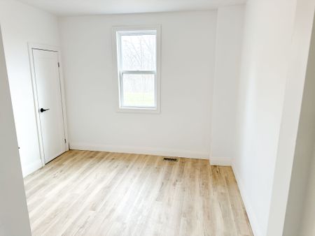 For Lease - 233 PELHAM Road Unit# UPPER, St. Catharines, Ontario - Photo 4