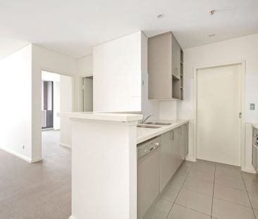 North Facing 2 bedroom Apartment - Photo 2