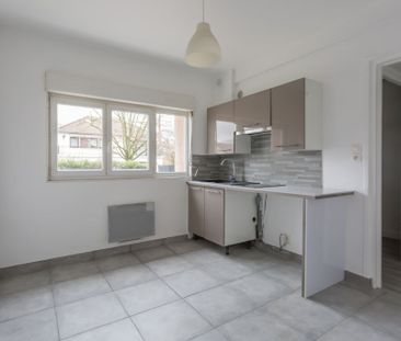 Location Appartement 1 pièce 26m² STE GENEVIEVE DES BOIS 91700 - Photo 1