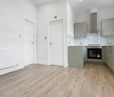 2 bedroom house to rent - Photo 3