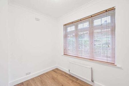 Crescent Road, East Barnet, EN4 - Photo 4