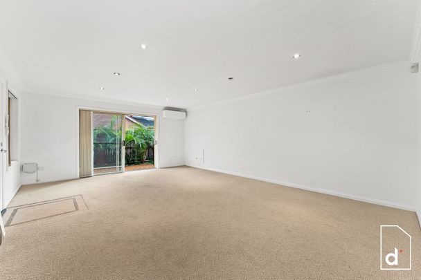 Stylish & Convenient In The Heart Of Bulli - Photo 1