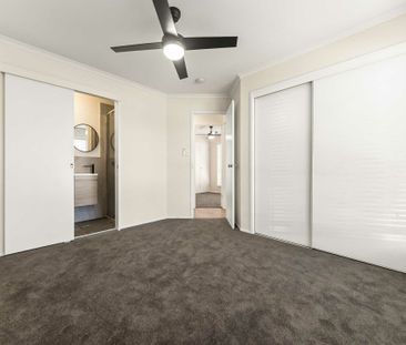 Fully Renovated Family Home in Exclusive Eagleby Pocket - Photo 4