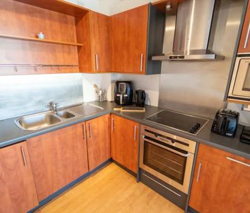 1 Bed Flat, Wharfside Street, B1 - Photo 2