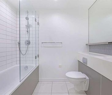 Amazon Apartments, New River Village, Hornsey, N8 - Photo 5