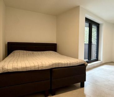 Appartement te huur in Bilzen voor € 950 met 3 slaapkamers - Photo 4