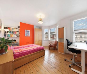 2 bedroom flat to rent - Photo 6
