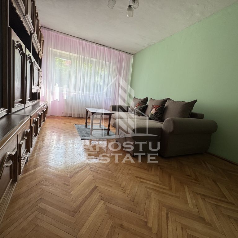 Apartament decomandat cu 3 camere zona Lipovei - Photo 1