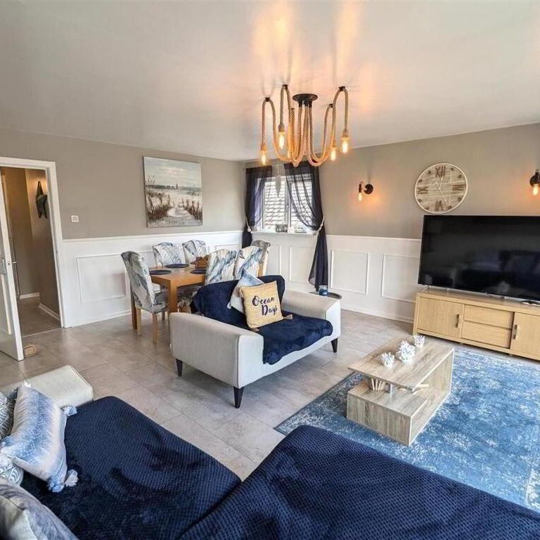 11b Park Avenue Apartments, Central Promenade, Belfast, BT33 0DY - Photo 1