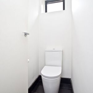 Renovation Delights! - Photo 2