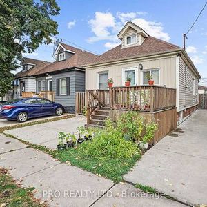 2BR detached home Basement Apartment - Photo 2