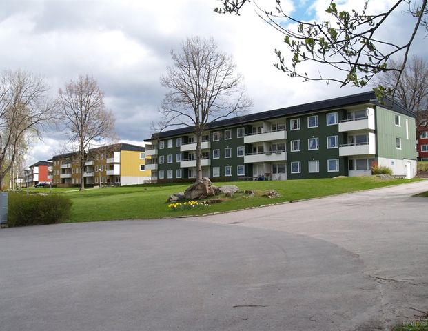 Karlslättsv 7 C - Foto 1