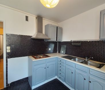Location Appartement 3 pièces 62m² CAEN 14000 - Photo 4