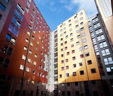 Silver Ensuite - Photo 2