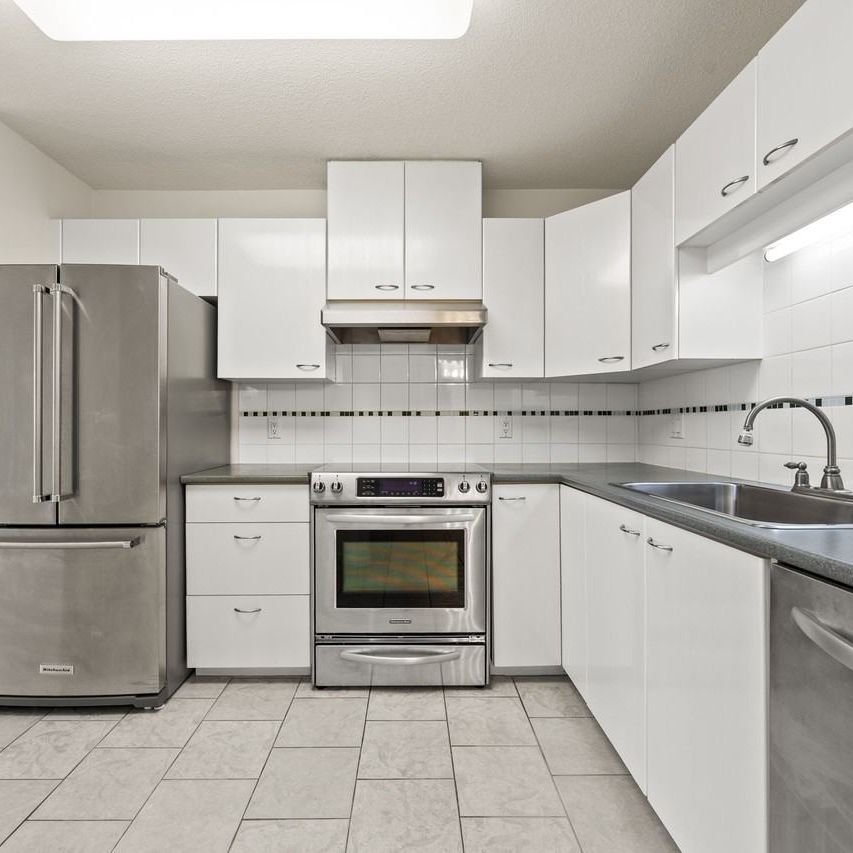 4425 Halifax Street condo — Burnaby, BC (2-Bedroom) - 2 Bedroom - Photo 1