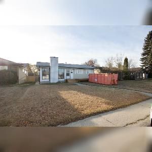 3 Bed 2.5 Bath Dbl Garage Detached North Edmonton - Photo 4
