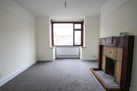 3 bedroom terraced house to rent - Photo 2