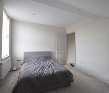 2 Bedroom Apartment To Let - Photo 2
