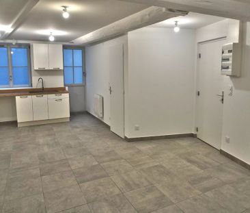 Studio- 1 pièce à louer à Chazay d'Azergues - Réf. 2344 - Photo 2