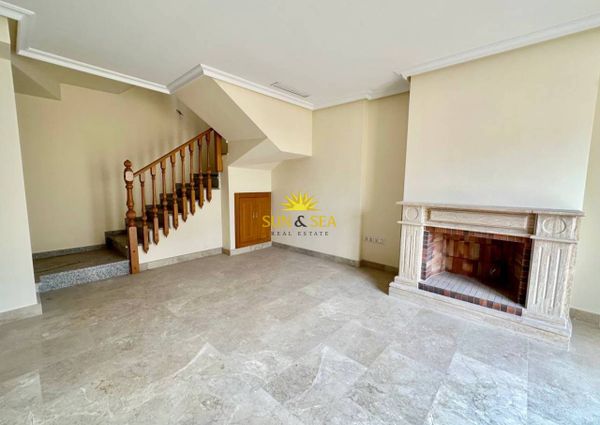 NEW 4 BEDROOM PENTHOUSE WITH SUNROOF FOR RENT IN TORREVIEJA - ALICANTE