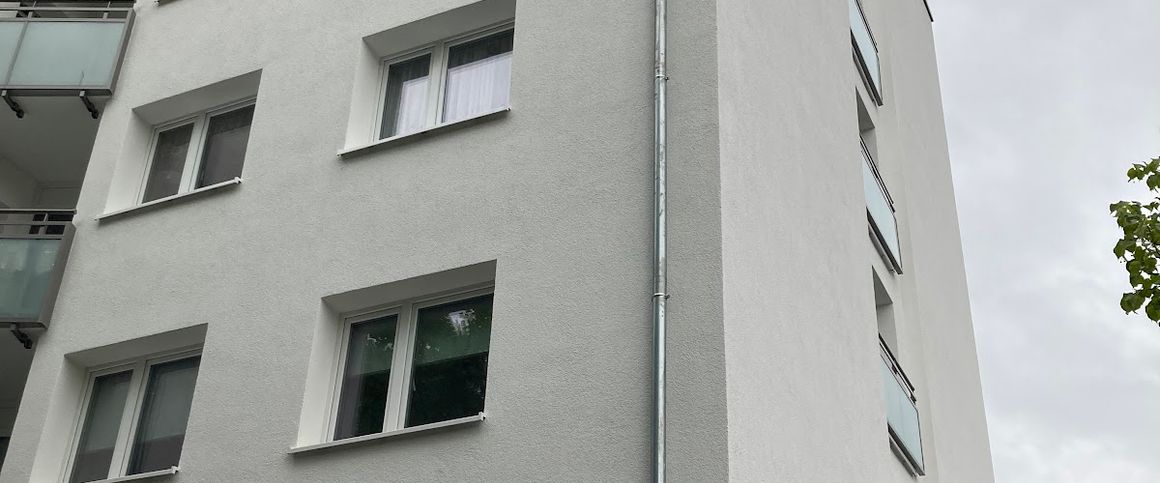 1-Zimmer-Wohnung mit Balkon, Aufzug und Keller in Frankfurt-Sachsenhausen - Foto 1