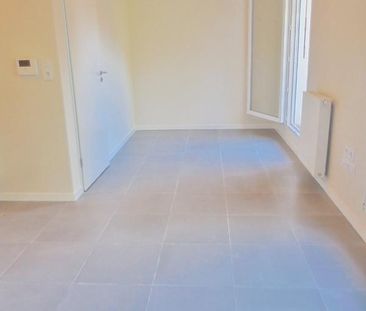 Location Appartement 1 pièce 27m² LE HAILLAN 33185 - Photo 2