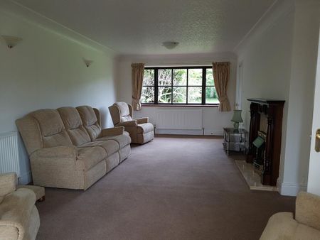 4 bedroom bungalow to rent - Photo 3