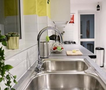 1 bedroom in a house share to rent - Photo 5