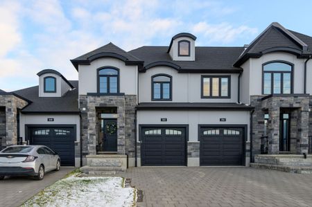 For Lease - 252 Doan Drive, Middlesex Centre, Ontario - Photo 2