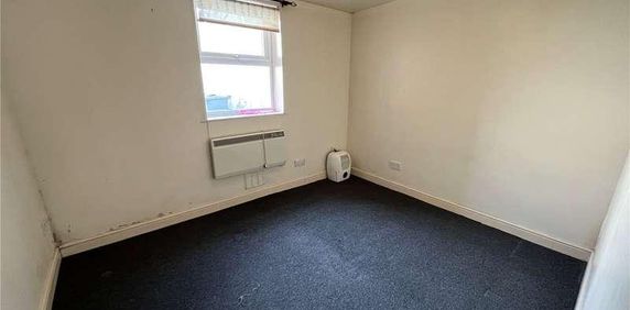 St. Johns Court, Grantham, Lincolnshire, NG31 - Photo 2