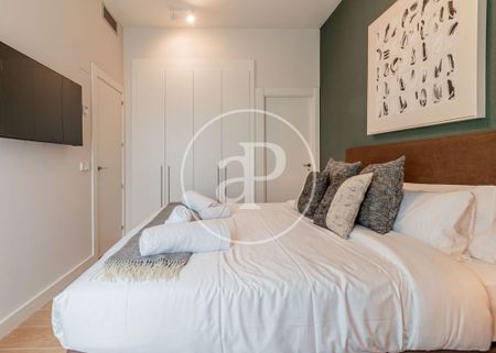 2 bedroom luxury Flat for rent in Ciudad Lineal, Autonomous Region of Madrid - Photo 2