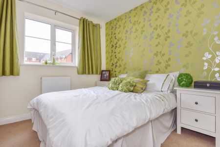 2 bedroom apartment to rent - Photo 4