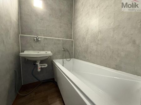 Pronájem bytu 2+1 52 m2 - Фото 5