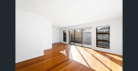 Everything so close - Photo 4