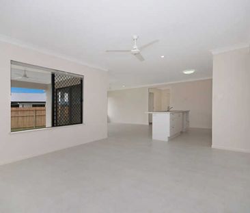 Your Ideal Coastal Retreat Awaits - 14 Kirrama Ct, Bushland Beach - Photo 5