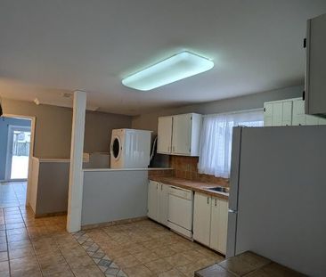 For Lease - 712 Victory Drive Unit# Main, Pickering, Ontario - Photo 5