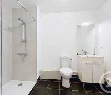 Location Appartement 2 pièces 45m² MELUN 77000 - Photo 3