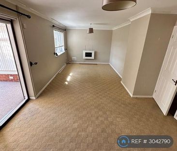 3 bedroom detached house to rent - Photo 1