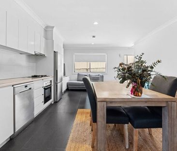 Modern design, spacious, and air-conditioned. - Photo 1