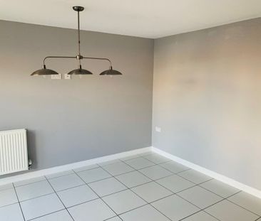 Poppy Close, Evesham, WR11 - Photo 1