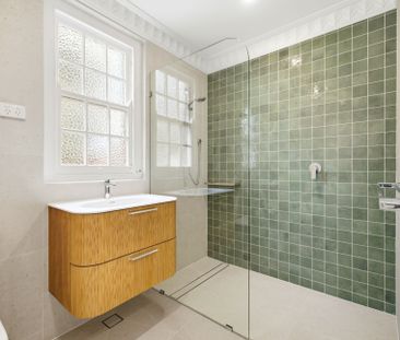 Art Deco Charm Meets Bondi Coastal Living - Photo 4
